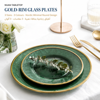 Assiettes de présentation en verre coloré avec bord doré, 13 pouces, finition martelée à la main, style scandinave, pour service de restauration hôtelière