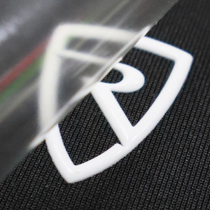 Изготовленный на заказ мягкий силиконовый логотип 3D Водонепроницаемый силиконовый теплообмен логотип патч несколько стилей ПВХ силиконовый Логотип Спортивная рубашка - Product Image 1