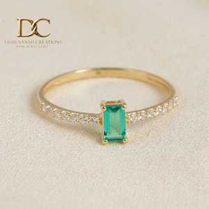 Anillo de Oro Amarillo Sólido de 14 Quilates con Diamante Cultivado en Laboratorio y Esmeralda Colombiana para Mujer, Regalo de Lujo para Cualquier Ocasión - Product Image 5