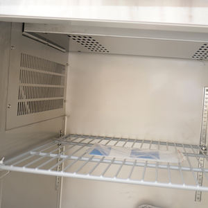 <span class=keywords><strong>Réfrigérateur</strong></span> commercial à deux portes, congélateur supérieur, sans givre, design écoénergétique, grande capacité, en acier inoxydable - Product Image 3