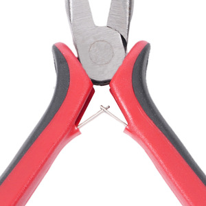 Alicates de punta curva rojos y negros de 4.5 pulgadas con mandíbula lisa de acero al carbono, herramienta para manualidades DIY - Product Image 1