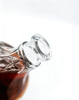 Vente en gros de bouteilles de liqueur rondes en verre de qualité supérieure de 500 ml, 700 ml et 750 ml pour le whisky, le brandy, le rhum, la vodka, les spiritueux, pour la maison, le bar et les restaurants