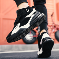 Chaussures de sport décontractées pour hommes, respirantes, pour la course en plein air, avec amorti et coussin d'air, chaussures de basketball pour hommes