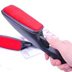 Brosse anti-peluches pour vêtements en laine, en plastique noir, rotative, pour le nettoyage domestique - Product Image 4