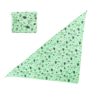 طوق مثلث الشكل للكلاب بدون مشبك لسهولة الارتداء، يتميز بطبعات ممتعة، مثالي للكلاب الصغيرة والأزياء الأنيقة للحيوانات الأليفة - Product Image 1