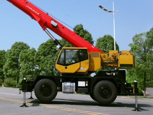 รถเครนสมรรถนะสูง 40 ตัน รุ่น SRC400T สำหรับพื้นที่ขรุขระ พร้อมอะไหล่ - Product Image 3