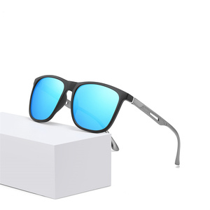 Lunettes de soleil rétro polarisées TR90 avec strass pour homme, monture de marque, pilote - Product Image 4