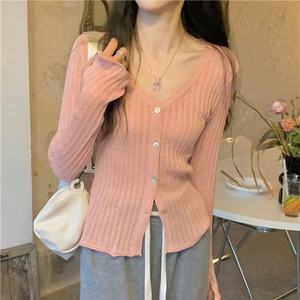 En vente Pull Cardigan Femmes Couleur Unie Col En V Joli Cardigan Simple Boutonnage Mince Anti-boulochage Chandails pour Femmes - Product Image 6