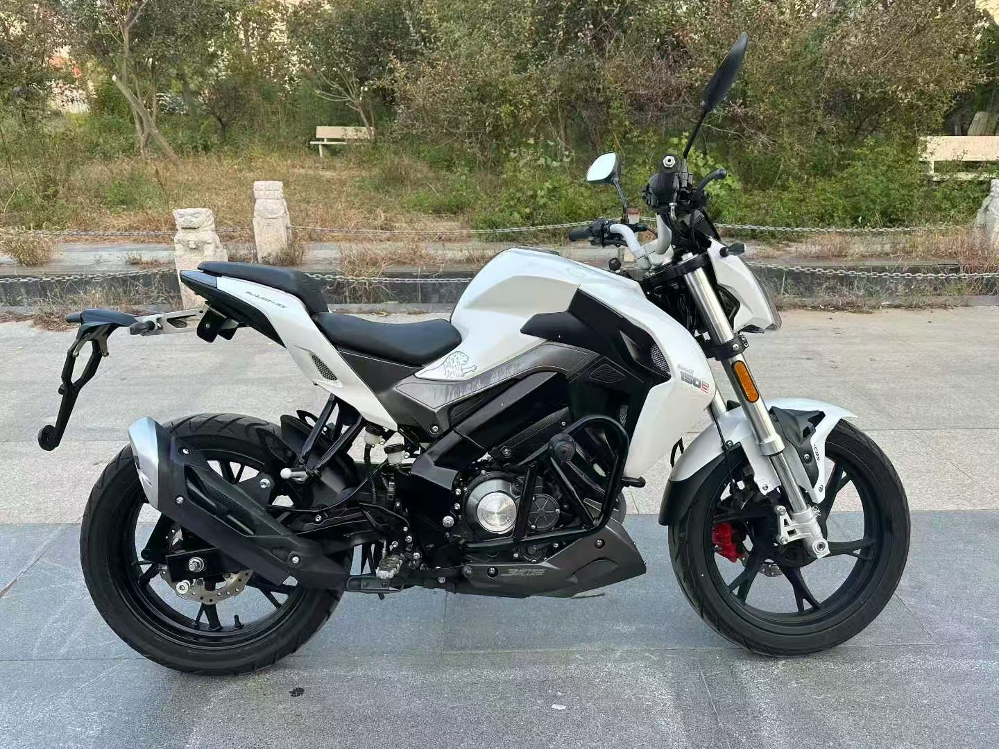 Benelli Logik Moto Logik 150 Benelli-caffe-nero-150-scooter-dz SCOOTER-DZ, image size:1440x1080