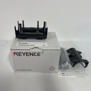 KEYENCE Clamp-on Flow Sensor FD-Q32C - Product Image 1