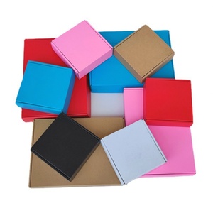 Boîtes d'expédition en carton ondulé à trois couches en gros pour l'emballage logistique express, accessoires vestimentaires carrés avec pelliculage brillant - Product Image 1