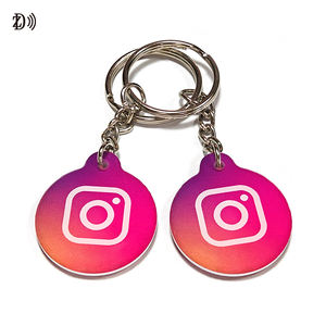 Llavero Inteligente con NFC para Seguir en Redes Sociales, Mini Llavero Digital Inteligente para Instagram - Product Image 4