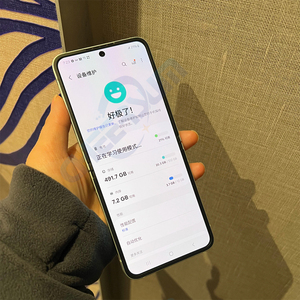 โทรศัพท์พับได้5G ของแท้สำหรับ Z Flip6 5 GB RAM/256GB/128GB รอม6.7 "ปลดล็อคหน้าจอด้วยกล้อง48MP ใบหน้า - Product Image 3