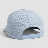 Casquette de baseball 5 panneaux en nylon imperméable bleu clair avec patch en caoutchouc logo golf personnalisé, séchage rapide, respirante, style snapback
