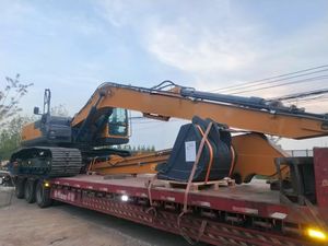 Excavatrice sur chenilles à <span class=keywords><strong>bras</strong></span> long XE215CLL Excavatrice hydraulique à longue portée Configuration supérieure et prix avantageux - Product Image 3