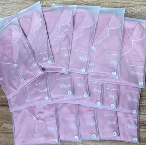 <span class=keywords><strong>Pigiama</strong></span> <span class=keywords><strong>Corto</strong></span> in Seta da <span class=keywords><strong>Donna</strong></span> con Logo OEM in 135 Colori, Completo <span class=keywords><strong>Pigiama</strong></span> in Raso per Sposa e Damigella d'Onore a Maniche Corte di Lusso - Product Image 5