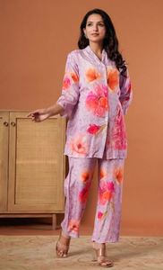 Ensemble coordonné pour un usage quotidien tendance, ensemble coordonné pour les voyages de luxe, ensemble coordonné de fusion ethnique moderne à prix raisonnable - Product Image 2