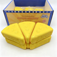 Jouet Squishy en PU en forme de triangle jaune, à remontée lente, doux à presser, anti-stress, jouet sensoriel de bureau