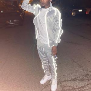 Conjunto Deportivo de Dos Piezas Personalizado, Unisex, Corte Ajustado, Tejido de Rizo a Rayas, Otoñal, Transpirable, Ropa Urbana para Hombre, Reflectante - Product Image 3