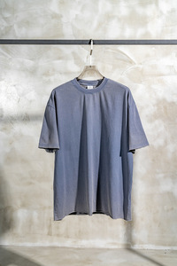 เสื้อยืดวินเทจทรงหลวม แขนสั้น ผ้าฝ้ายแท้ 100% คุณภาพสูง ซักหนัก ทำสีซีดแบบวินเทจ ขอบเสื้อฉีกขาดแบบกระจาย - Product Image 3