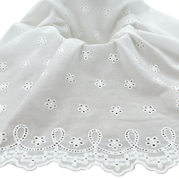 En stock, tissu blanc 100% coton, double face, bordure festonnée, broderie ajourée, pour robe, chemisier et vêtement