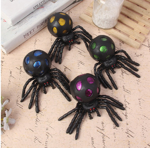 Juguete antiestrés de TPR para aliviar el estrés, cuentas coloridas, bolas de uva, divertido para apretar con forma de araña grande de Halloween, material TPR - Product Image 6