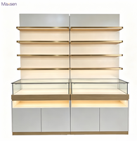 Meuble de présentation pour opticien Maxsen en bois clair, vitrine murale LED pour lunettes, verre trempé, finition couleur personnalisable, comptoir