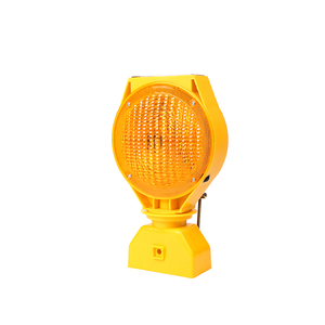 Barrière de sécurité routière bon marché d'usine, lampe de signalisation clignotante, fusée éclairante solaire à LED, lumière de barricade pour la sécurité des travaux de construction - Product Image 2