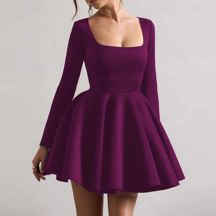 สีแดงม่วง