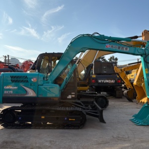 Mini-excavatrice KOBELCO d'occasion avec godet de terrassement, capacité de 7,5 tonnes - Product Image 3