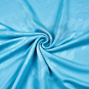 Uniforme de fútbol personalizado para hombre, diseño ajustado de la mejor calidad para un rendimiento óptimo, ropa de fútbol hecha directamente - Product Image 3