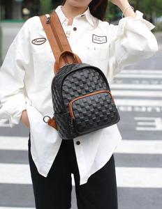 Mochila para mujer, bolso de pecho de doble propósito, bolsos de hombro de cuero de vaca auténtico con relieve, mochilas para mujer - Product Image 5