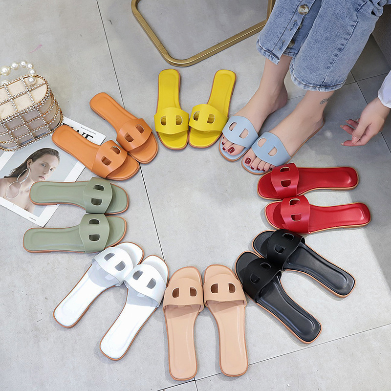 Factory Cheap New Design Brand Fashion Ladies Slippers and Sandals PU Leather Women Shoes Sandals Summer Flats Sandals for Women