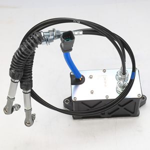 Doosan <span class=keywords><strong>Komatsu</strong></span> Kobelco Sany Caterpillar Hitachiスロットルモーター用ショベルアクセラレーターステップモーター - Product Image 4