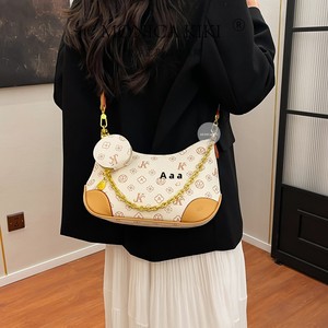 Nouvelle Arrivée 2026 – <span class=keywords><strong>Sac</strong></span> de Soirée de Luxe Tendance Transfrontalière pour Femme avec Rabat, Bandoulière Chaîne, Fermeture Magnétique et Strass Diamantés - Product Image 4