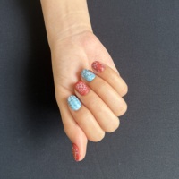 Faux ongles carrés courts géométriques en batik indonésien peints à la main, en gel, faits à la main, réutilisables, ajustement personnalisé, à coller