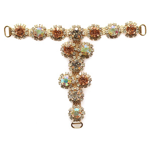 Gioielli perizoma da donna realizzati a mano con la migliore combinazione di strass cechi e pietre preziose in fibbia placcata oro per sandali - Product Image 1