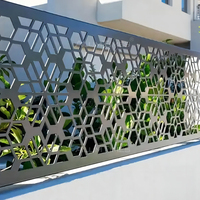 Panneaux de revêtement extérieur et intérieur en alliage d'aluminium durable Alumtimes pour cour - ignifuge, imperméable, design moderne, extérieur