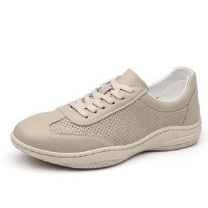 Chaussures basses en maille respirantes et légères pour hommes, style rétro britannique, sport, été, blanc et noir, semelle extérieure en caoutchouc - Product Image 5