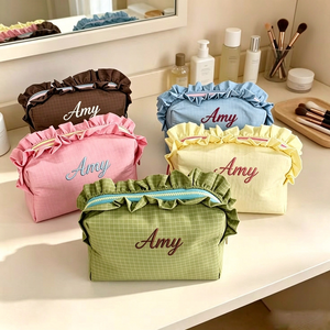 Trousse de Maquillage Portable Spacieuse en Polyester à Volants, Couleur Personnalisée, Marque Privée, avec Fermeture Éclair, pour Usage Quotidien et Voyage - Product Image 2