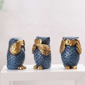 Resin Crafts <strong>Owl</strong> Statues for Decoration Rustica Hogar Gift European <strong>Owl</strong> <strong>Ornaments</strong> Home Decoration 3 Styles - Product Image 1