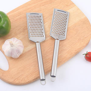 Rallador de acero inoxidable para queso, patatas y zanahorias, utensilio de cocina apto para lavavajillas, hecho en Yangjiang - Product Image 4