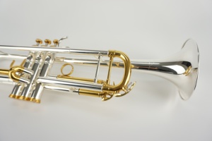 Trompette à trois tons BB, corps en laiton nickelé, instrument à vent bicolore pour débutants et performances professionnelles - Product Image 6