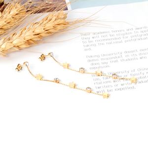 Boucles d'oreilles pendantes étoile en acier inoxydable 316L plaqué or 18 carats pour femme, idéales pour les fêtes et le quotidien – Nouveauté très prisée - Product Image 3