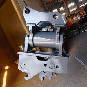 وصلة إمالة هيدروليكية للحفارات تبديل مرفق سريع وسهل - Product Image 4