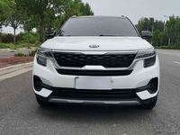 Подержанный автомобиль 2019-2020, компактный внедорожник, 1.5 л, бензин, АКПП, передний привод, левый руль, низкий пробег, без ДТП, полный пакет документов, экспорт, опт