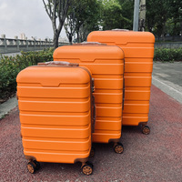 Valise de voyage à coque dure métallique simple classique avec roues utilisation de vacances en plein air ensembles de valises à bagages en ABS léger