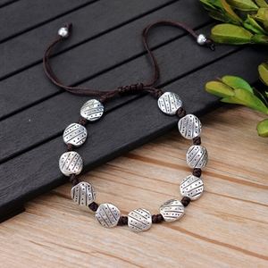 Vente en gros de bracelets en alliage plaqué argent thaïlandais antique avec cœur d'éléphant tissé à la main pour hommes et femmes - Product Image 4