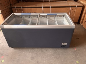 Réfrigérateur commercial pour supermarché, vitrine à viande avec porte vitrée, îlot de présentation - Product Image 1