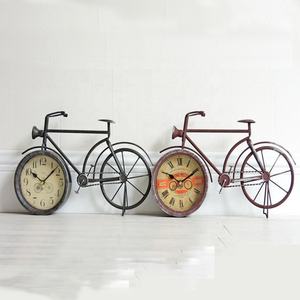 Orologio da Parete in Ferro Battuto a Forma di Bicicletta in Stile Country Americano - Product Image 5